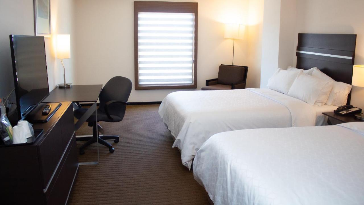 Holiday Inn Express Guaymas By Ihg Luaran gambar A typical room at the Residence Inn